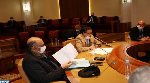 المصادقة على مشروع قانون يتعلق بسن أحكام خاصة بحالة الطوارئ الصحية