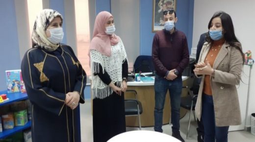 السيدة المصلي تطلع بأكاديرعلى سير عمل عدد من المؤسسات المتعلقة بالتنمية الاجتماعية