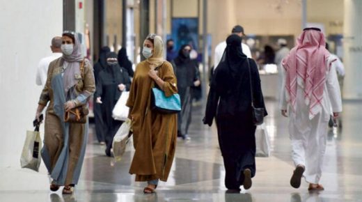 السعودية تعلن عودة فتح المنافذ البحرية والجوية