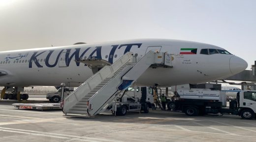 الكويت تعلقُ الرحلات التجارية من وإلى المملكة المتحدة