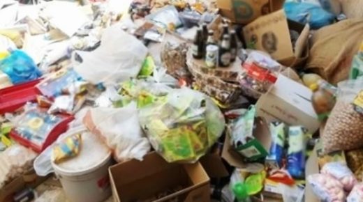 حجز وإتلاف مواد ومنتوجات غذائية غير صالحة للاستهلاك