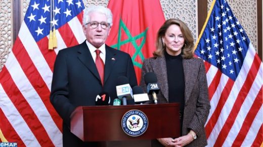 السفير الأمريكي بالرباط يلقي خطابا