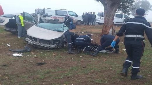 مصرع شاب بعد اصطدام سيارته بشجرة بقرب من مدينة مراكش