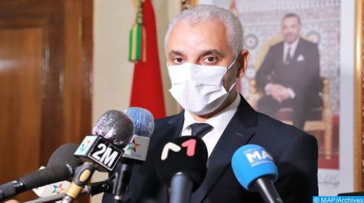 وزير الصحة يزور عددا من المراكز الصحية في إطار الحملة الوطنية للتلقيح ضد “كوفيد 19”