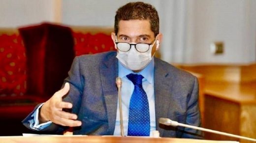 أمزازي في للمساءلة حول استمرار إغلاق الداخليات