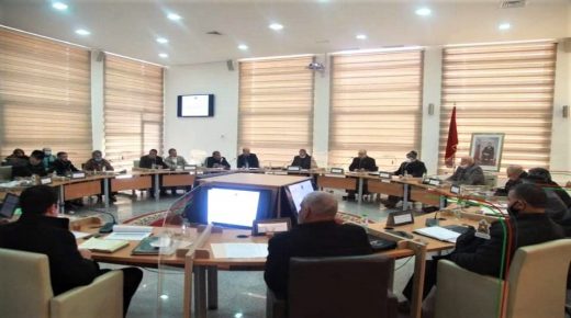 بعد المصادقة على جميع النقط.. هشام الصغير يحاول إخراج ما تبقى من مشاريع مجلس عمالة وجدة