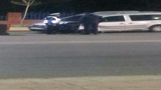 عاااااجل : الحاجب بمنحدر طريق الموت عين خادم حادثة سير خطيرة في هذه الأثناء