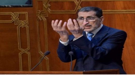 استمرار إغلاق الحمامات يجر العثماني للمساءلة