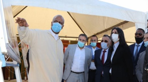 السيدة فتاح العلوي تزور عددا من المواقع والمشاريع السياحية