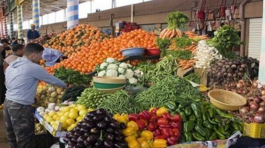 اجتماع حول حالة تموين الأسواق بالاقليم خلال شهر رمضان