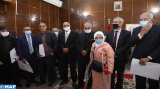 إعطاء الانطلاقة الرسمية للقافلة الجهوية الأولى لتمكين النساء ،تحت شعار “حنا _ قادات”