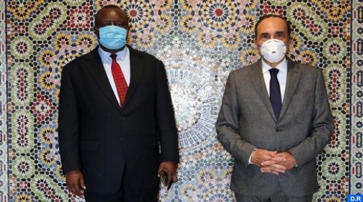 رئيس برلمان عموم برلمان إفريقيا بالنيابة يشيد بريادة صاحب الجلالة الملك محمد السادس في التصدي لجائحة كورونا