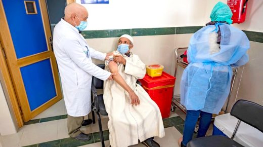An elderly Moroccan man receives a dose of the COVID-19 vaccine at an inoculation centre in the city of Sale on February 12, 2021, as part of a campaign in the region. - A country of 35 million people, Morocco has registered nearly half a million cases of the Covid-19 illness and 8,440 deaths, battering the country's economy and forcing a renewed curfew from December 23. (Photo by FADEL SENNA / AFP) (Photo by FADEL SENNA/AFP via Getty Images)