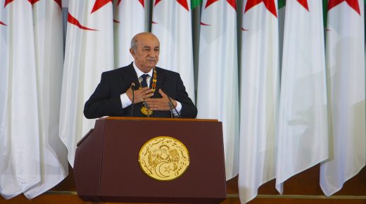 Abdelmadjid Tebboune, élu au 1er tour de la présidentielle le 12 décembre, a pris ses fonctions le 19 décembre 2019 pour un mandat de cinq ans lors d'une cérémonie publique où il a prêté serment à Alger, Algérie. (Photo by Nacerdine ZEBAR/Gamma-Rapho via Getty Images)