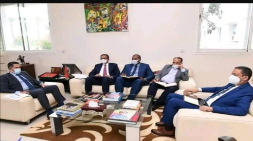 الوزير أمزازي يحاور النقابات التعليمية على دفعات بدءا من اليوم