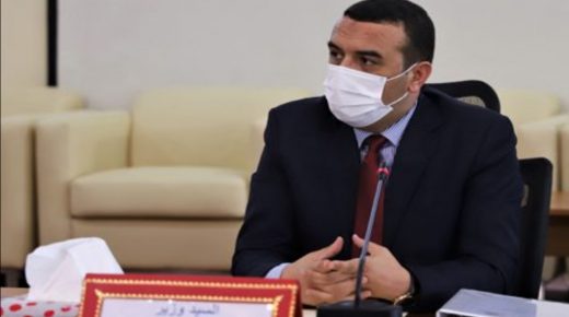 السيد أمكراز.. توفير بيئة عمل صحية وآمنة يتطلب رفع الوعي بأهمية الوقاية من الأمراض المهنية