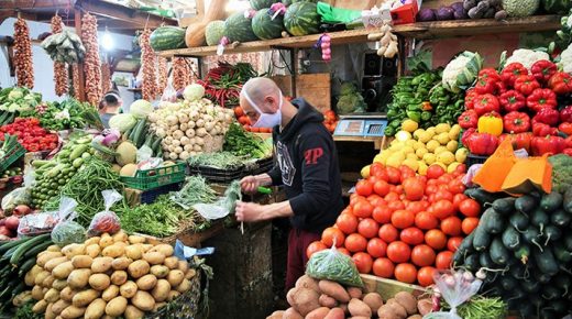 الأسواق مزودة بوفرة والأسعار مستقرة خلال الثمانية أيام الأولى من رمضان