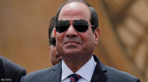 السيسي ينعي سمير غانم: عاش لإسعاد الجميع بمصر والوطن العربي