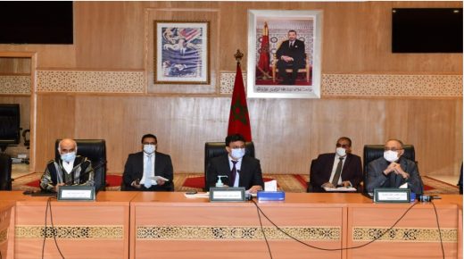 عمالة الرحامنة تعقد لقاء تواصليا حول قانون المتعلق بتبسيط الإجراءات الإدارية