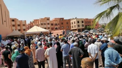 مركز التلقيح باسكجور بالمحاميد يشهد فوضى نتيجة توافد عدد كبير من المستفدين