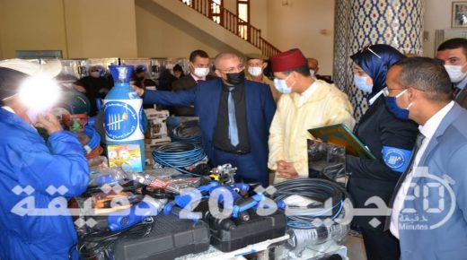 جرادة : توزيع المشاريع المدرة للدخل لفائدة نزلاء المؤسسات السجنية السابقين