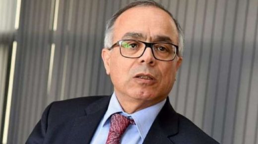 لقاء تشاوري بين اللجنة الخاصة بالنموذج التنموي والمركزيات النقابية حول الخطوط العريضة للميثاق الوطني للتنمية