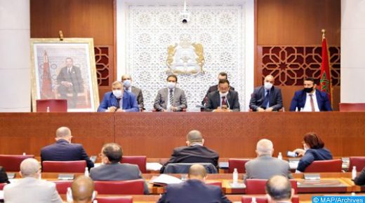 لجنة الداخلية بمجلس النواب تصادق على مشروع القانون المتعلق بالاستعمالات المشروعة للقنب الهندي في قراءة ثانية