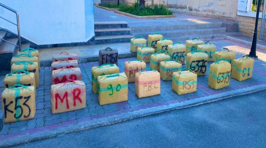 حجز 2,5 طن من مخدر الشيرا قادمة من طنجة
