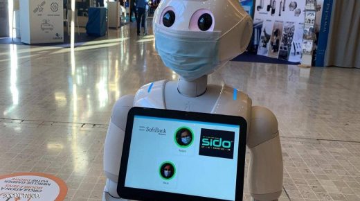 أول روبوت “عاطل”.. “بيبر” الياباني يبحث عن وظيفة
