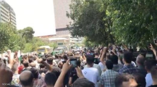 أميركا تدين استخدام العنف ضد المحتجين في إيران