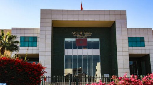 محكمة البيضاء تؤجل النظر في قضية معارض الجديدة إلى نهاية الشهر
