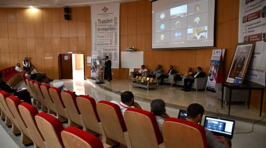 وجدة: المؤتمر الدولي الأول حول الذكاء الاصطناعي والتطبيقات الذكية ينتهي بمجموعة من التوصيات