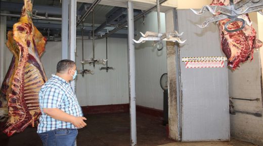 المجازر الجماعية بجهة طنجة تفتح أبوابها مجانا في وجه المواطنين لنحر الأضاحي