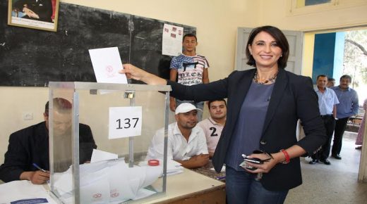 منيب تتصدر اللائحة الانتخابية النسائية لحزب “الشمعة” بجهة الدار البيضاء