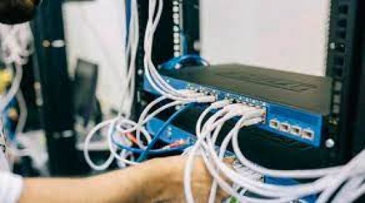 تعطل مواقع بنوك وشركات كبرى على الإنترنت