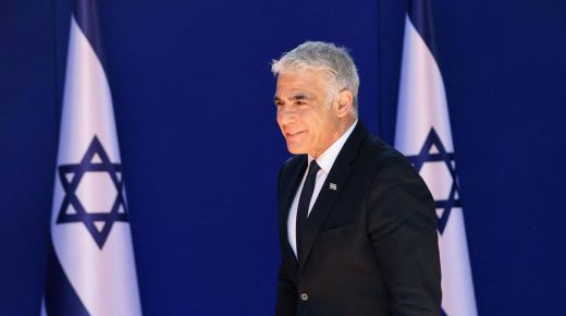 وزير خارجية إسرائيل يصل إلى المغرب بأول زيارة منذ استئناف العلاقات الثنائية