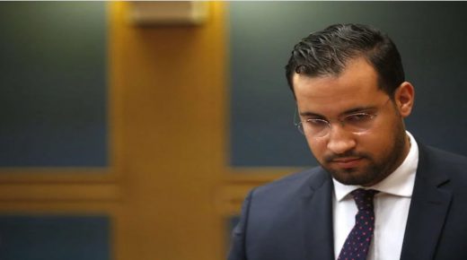 القضاء الفرنسي يبدأ محاكمة المغربي بنعلا المسؤول السابق عن أمن ماكرون