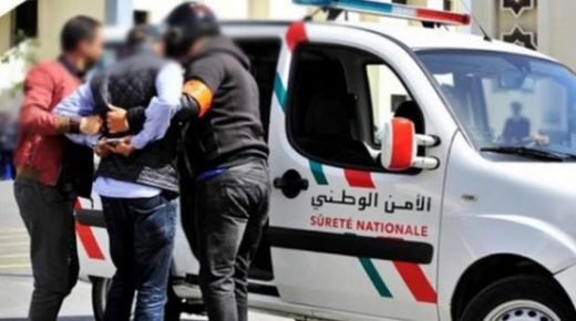 وجدة: توقيف شخص متلبس بتخزين وترويج الأطنان من المواد الغذائية والسلع الاستهلاكية المنتهية الصلاحية