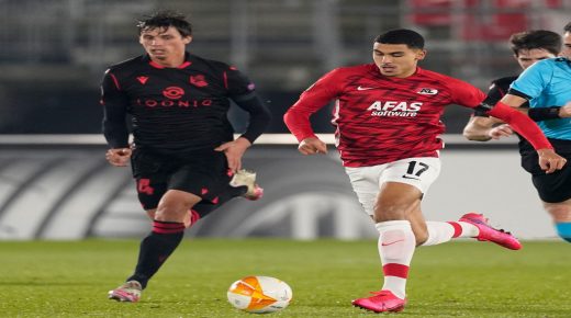 ALKMAAR, NETHERLANDS - NOVEMBER 26: Zakaria Aboukhlal of AZ Alkmaar during the UEFA Europa League match between AZ Alkmaar v Real Sociedad at the AFAS Stadium on November 26, 2020 in Alkmaar Netherlands (Photo by Ed van de Pol/Soccrates/Getty Images)