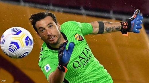 بسبب محمد صلاح.. ميلان يتعاقد مع حارس جديد