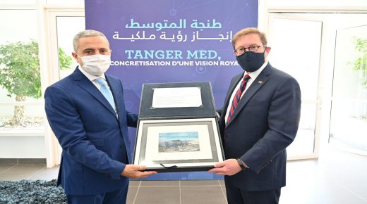 دبلوماسي أمريكي يبرز فضل ميناء طنجة المتوسط على الشركات الأمريكية