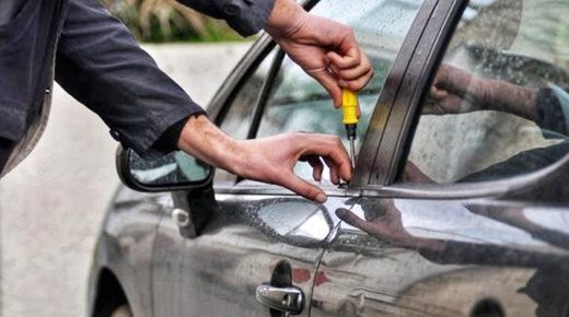 توقيف شابين بتطوان لتكوينهما عصابة إجرامية متخصصة في سرقة السيارات