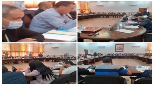 تازة: المجلس الجماعي للمدينة يعقد جلسته العلنية الثانية لدورة أكتوبر العادية 2021