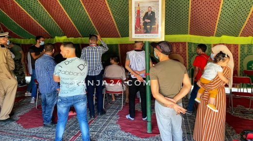 سلطات طنجة تخصص مراكز تلقيح ميدانية لتعزيز حملة التطعيم ضد فيروس كورونا