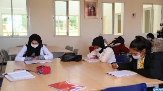 تعليم عال.. فتح داخليات المؤسسات غير التابعة للجامعات في وجه الطالبات والطلبة وفق البرتوكول الصحي