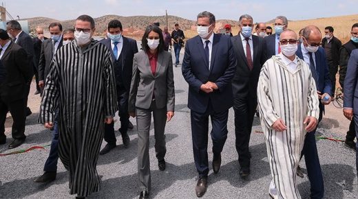 أخنوش يتتبع إنجاز مشاريع في جماعة أكادير