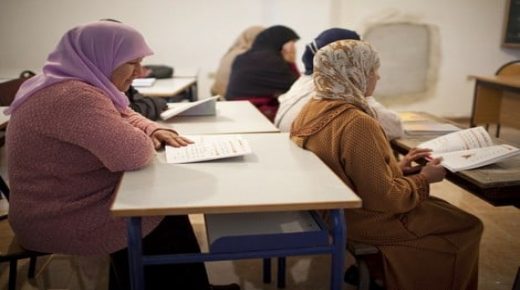 ارتفاع نسبة النساء اللواتي يجدن القراءة والكتابة سنة 2019
