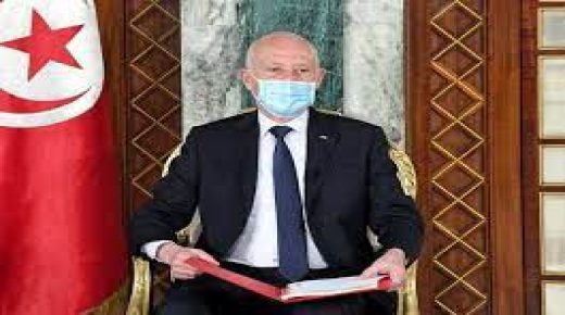 أول مرسوم يصدره رئيس تونس منذ إعلان التدابير الاستثنائية : اجبارية “جواز التطعيم”