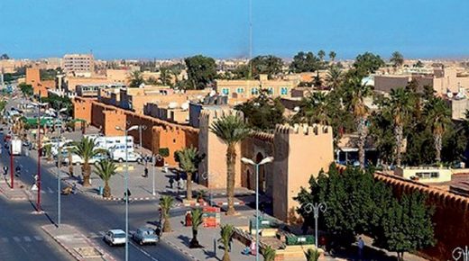 إعادة فتح ملحقة المركز الجهوي للاستثمار في تيزنيت