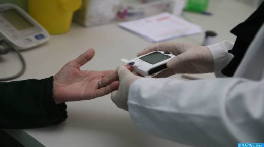 تعبئة جماعية لتعزيز الوقاية والتكفل بالمرضى بمناسبة اليوم العالمي لداء السكري